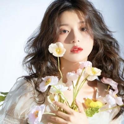 大室家亲爱的姐妹们 封面
